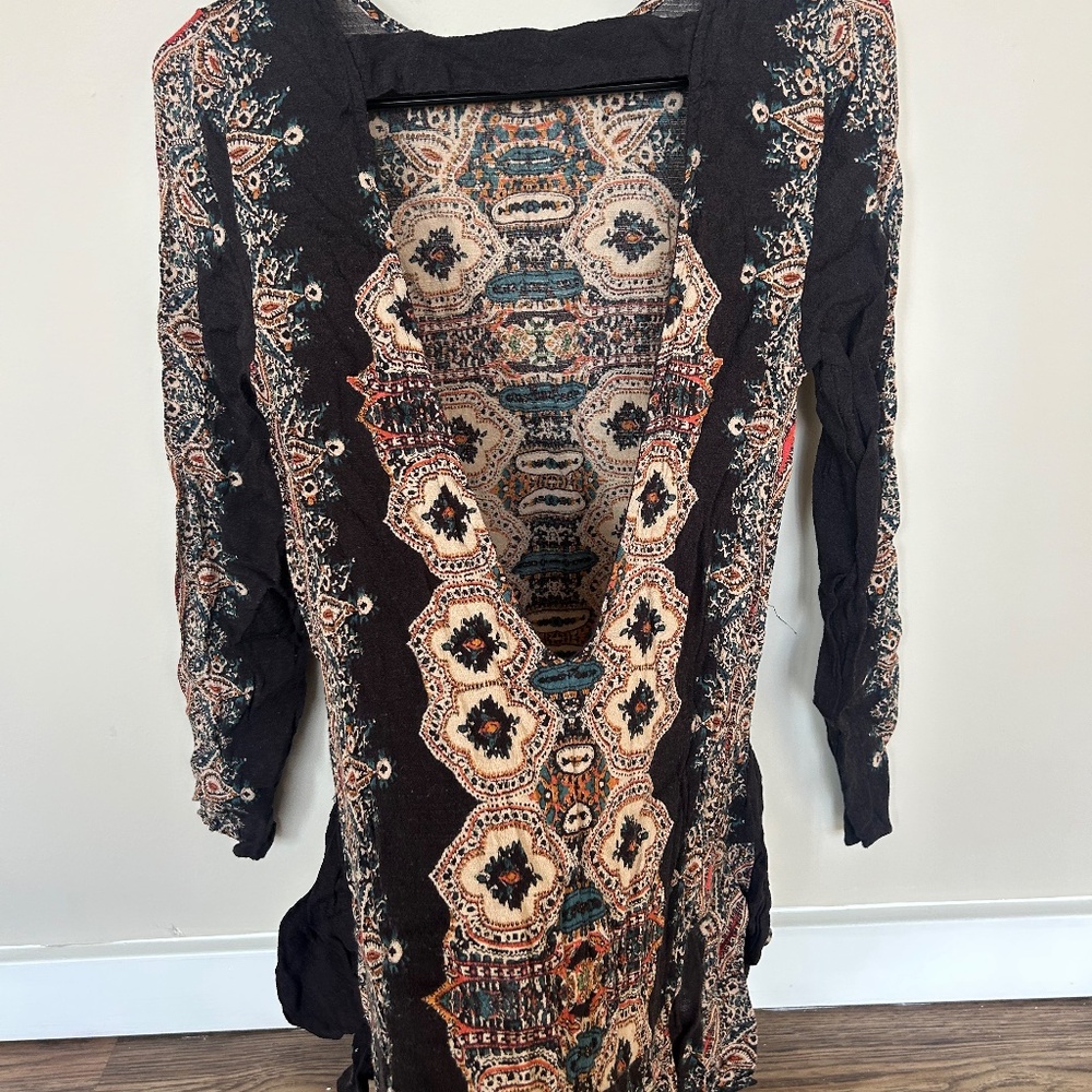 Tunic - Picture 3 of 4